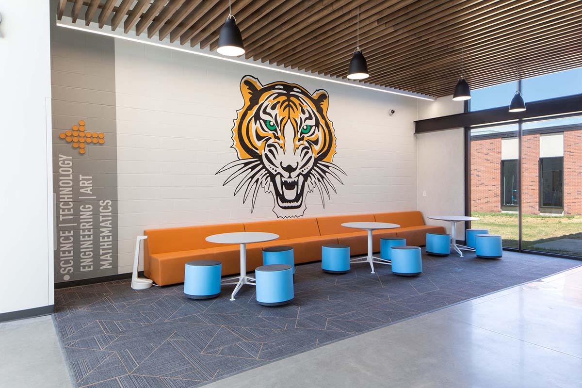 BoydJones_ProjectProfiles_17_017_N626