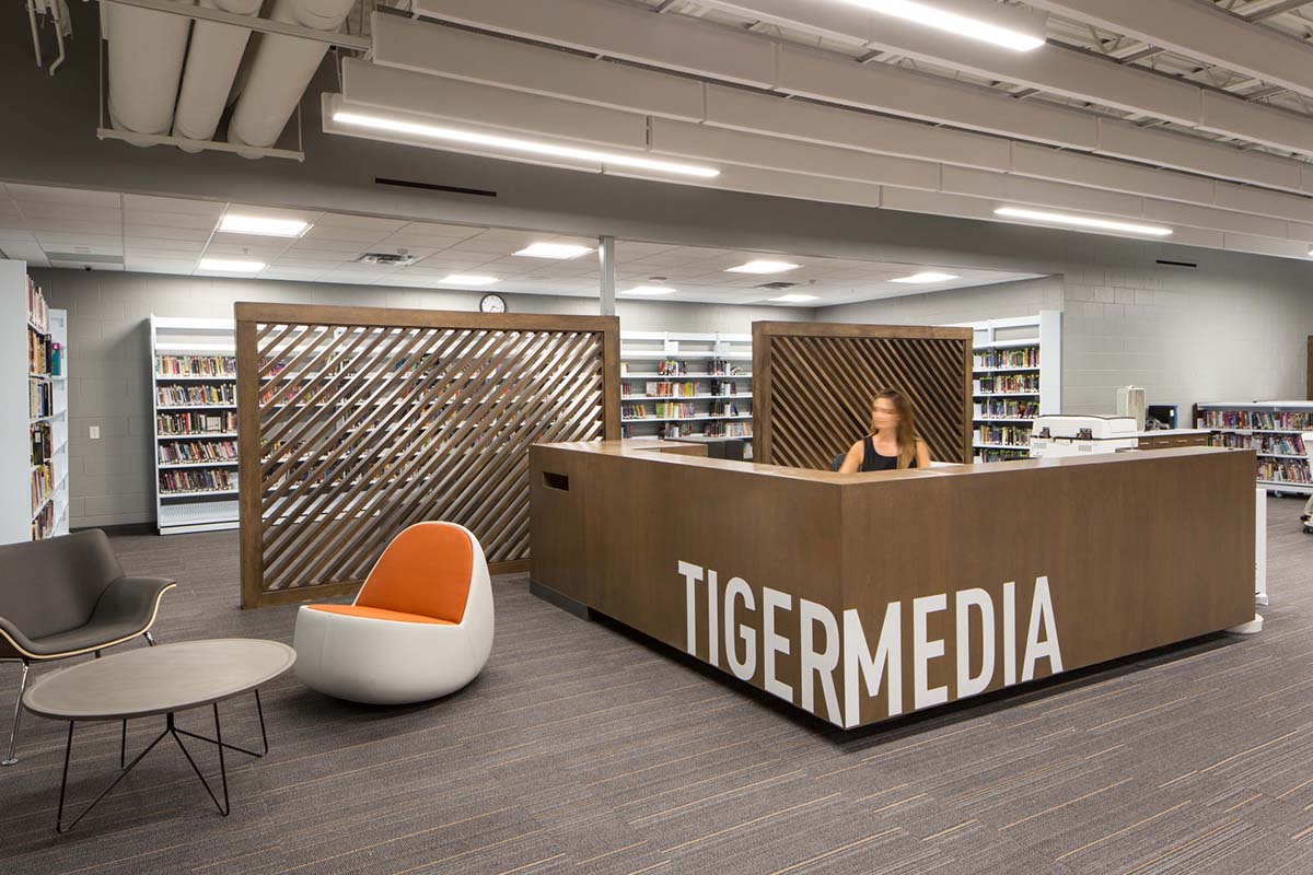 BoydJones_ProjectProfiles_17_017_N635