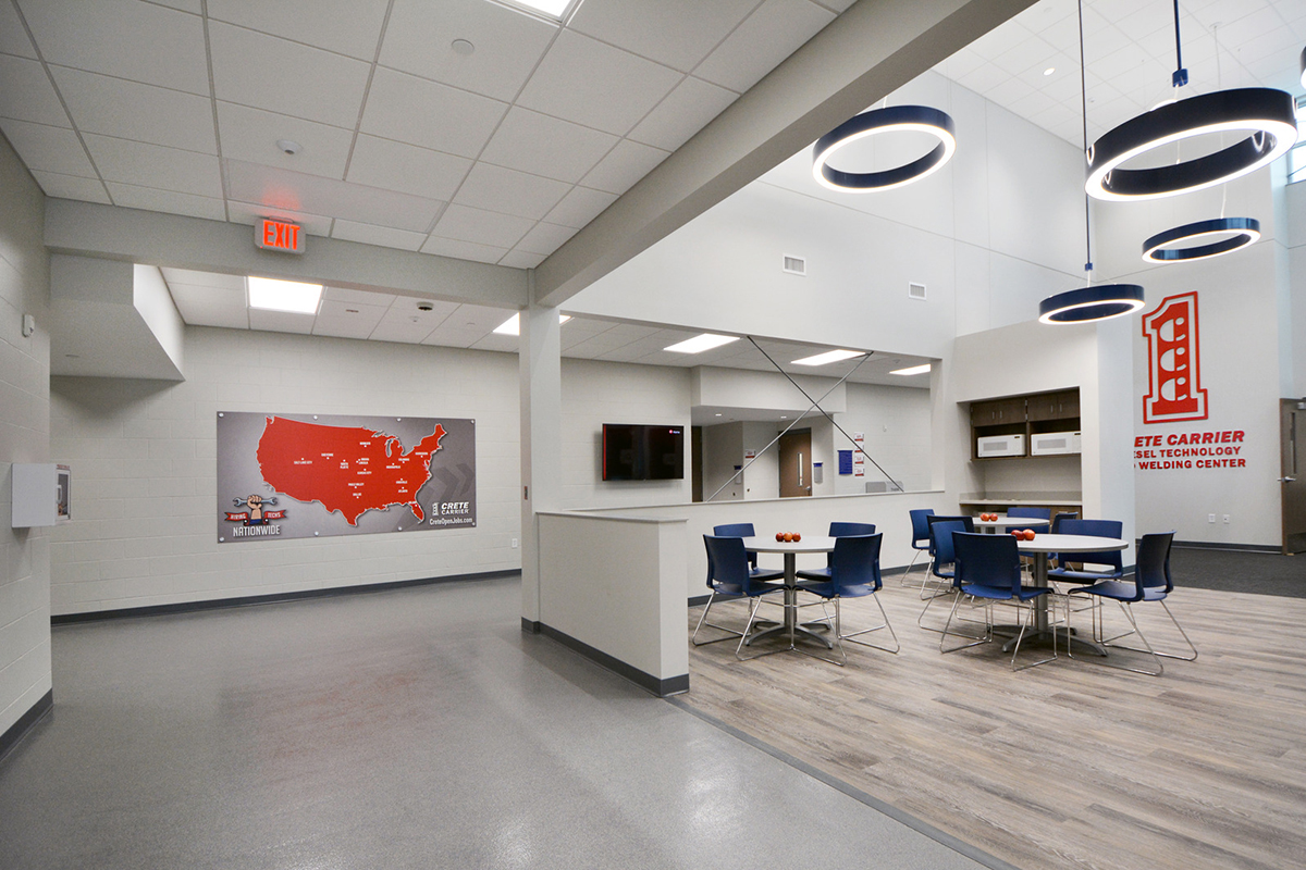 BoydJones_ProjectProfiles_18_022_N17